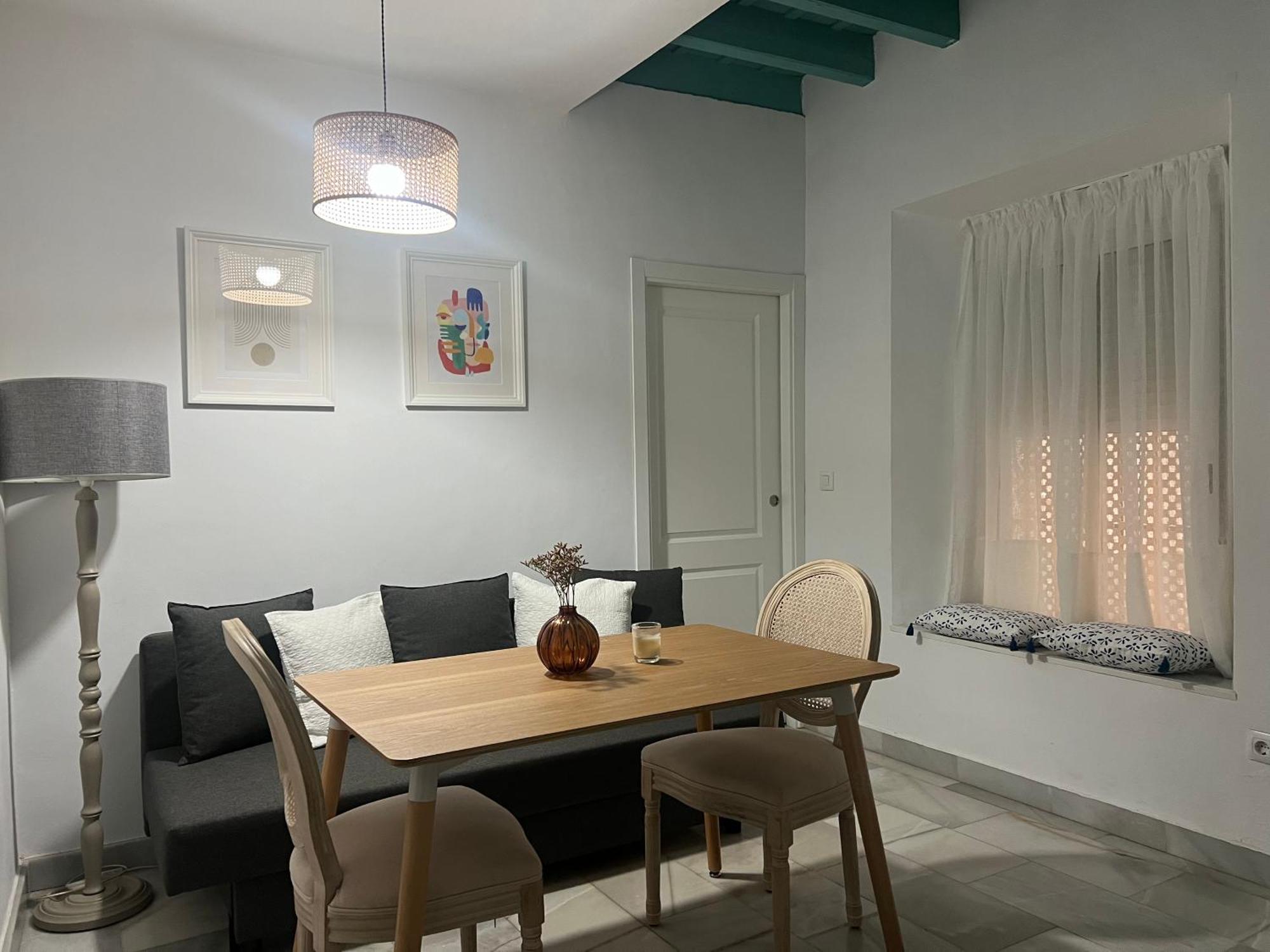 Apartamento En Casco Antiguo - Plaza De La Gavidia Sevilha Exterior foto