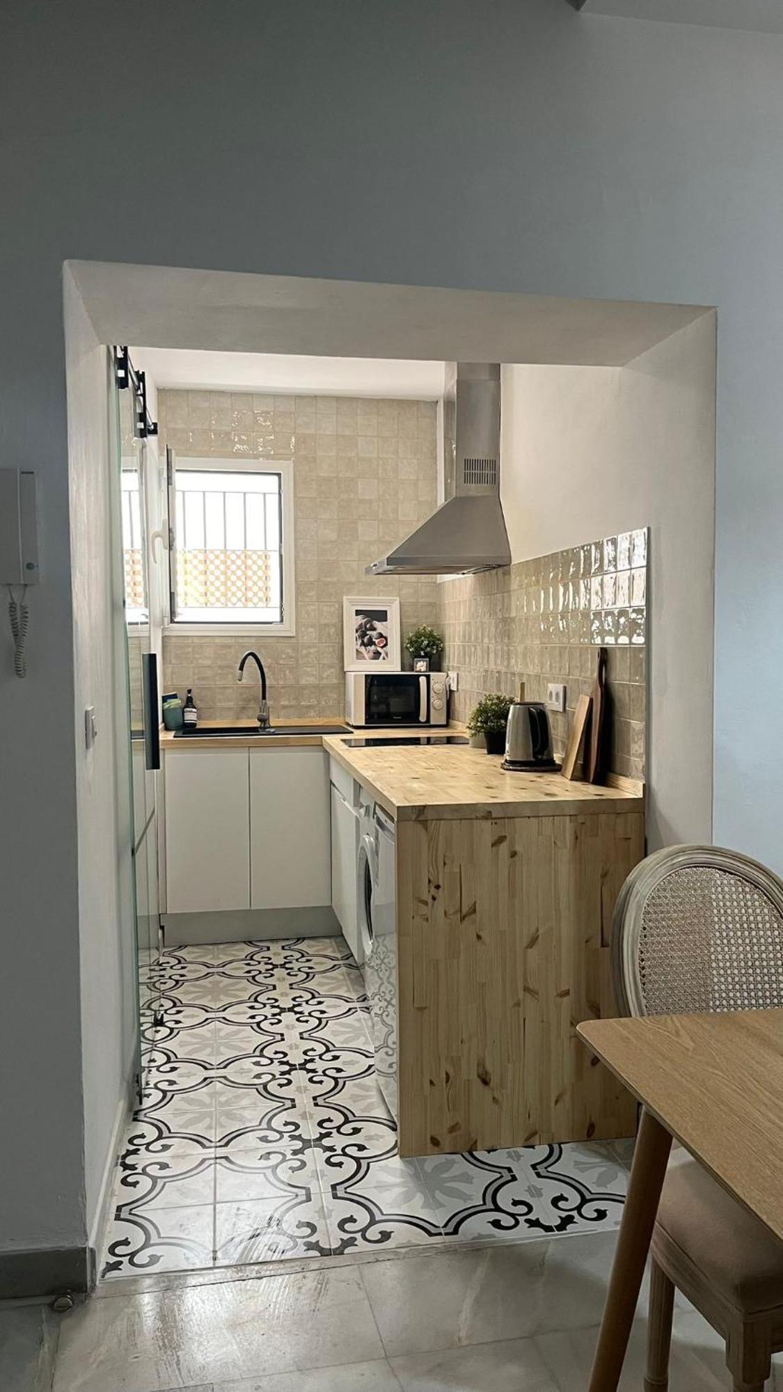 Apartamento En Casco Antiguo - Plaza De La Gavidia Sevilha Exterior foto